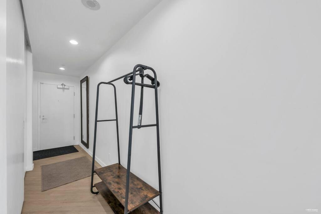 Skyview, 40Th Floor! 2Br Condo In Downtown Vancouver Zewnętrze zdjęcie