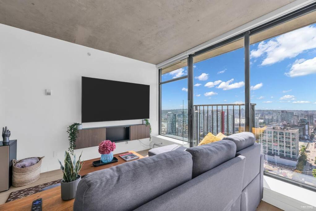 Skyview, 40Th Floor! 2Br Condo In Downtown Vancouver Zewnętrze zdjęcie