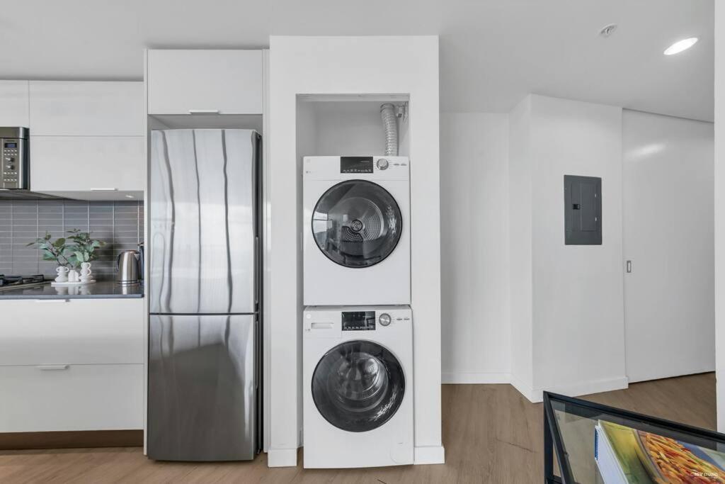 Skyview, 40Th Floor! 2Br Condo In Downtown Vancouver Zewnętrze zdjęcie